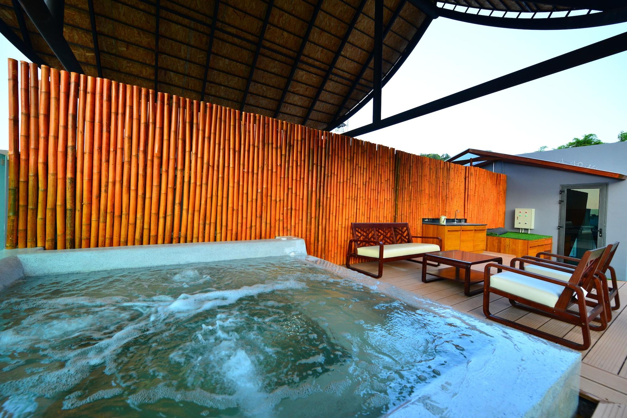 Bukit Pool Villas - Sha Extra Plus Patong Exteriör bild