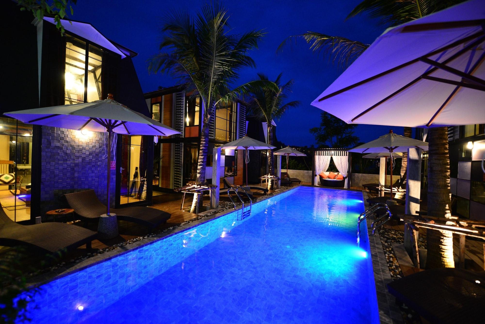 Bukit Pool Villas - Sha Extra Plus Patong Exteriör bild