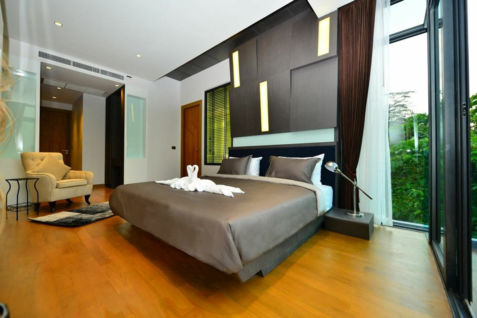 Bukit Pool Villas - Sha Extra Plus Patong Exteriör bild